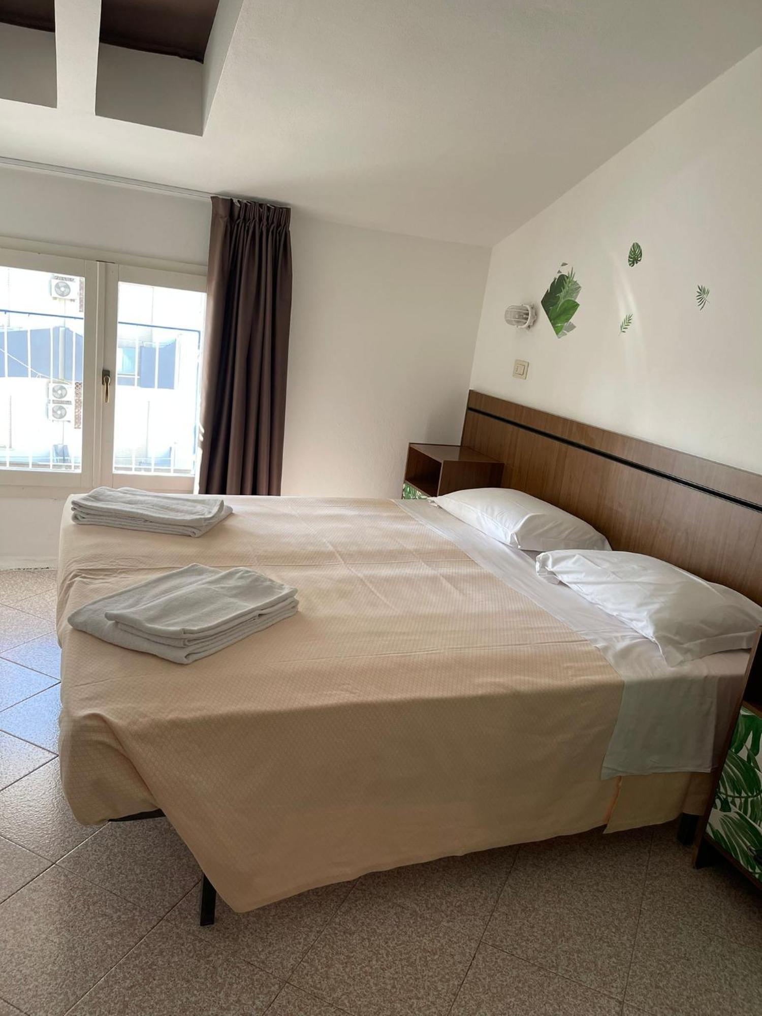 Hotel Ideal Rimini Exterior photo