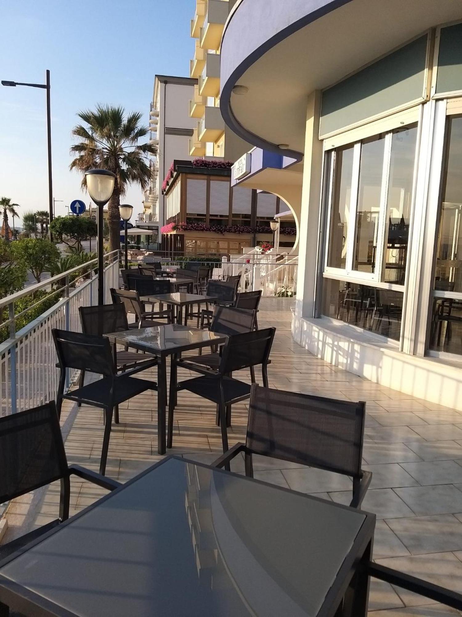 Hotel Ideal Rimini Exterior photo
