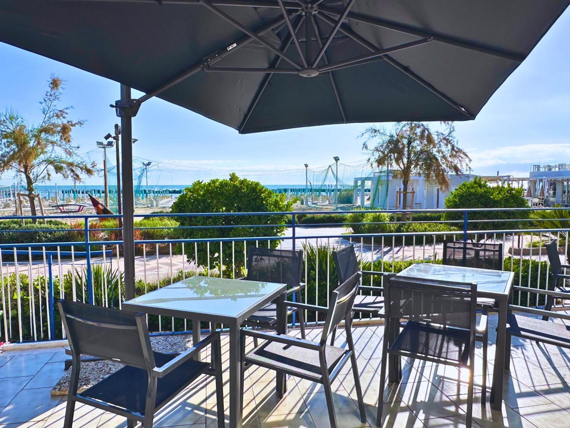 Hotel Ideal Rimini Exterior photo