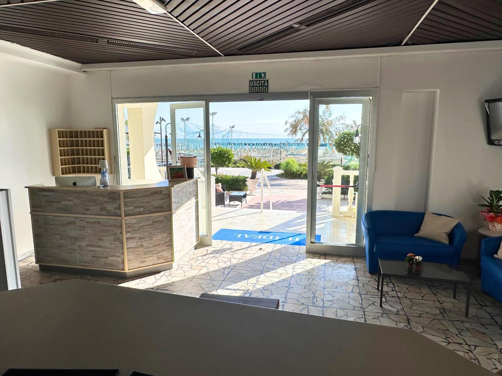 Hotel Ideal Rimini Exterior photo
